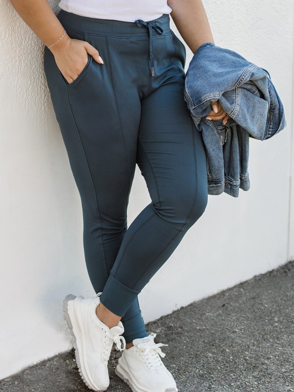 Slim Fit Moisture-Wicking Joggers, activewear Pants